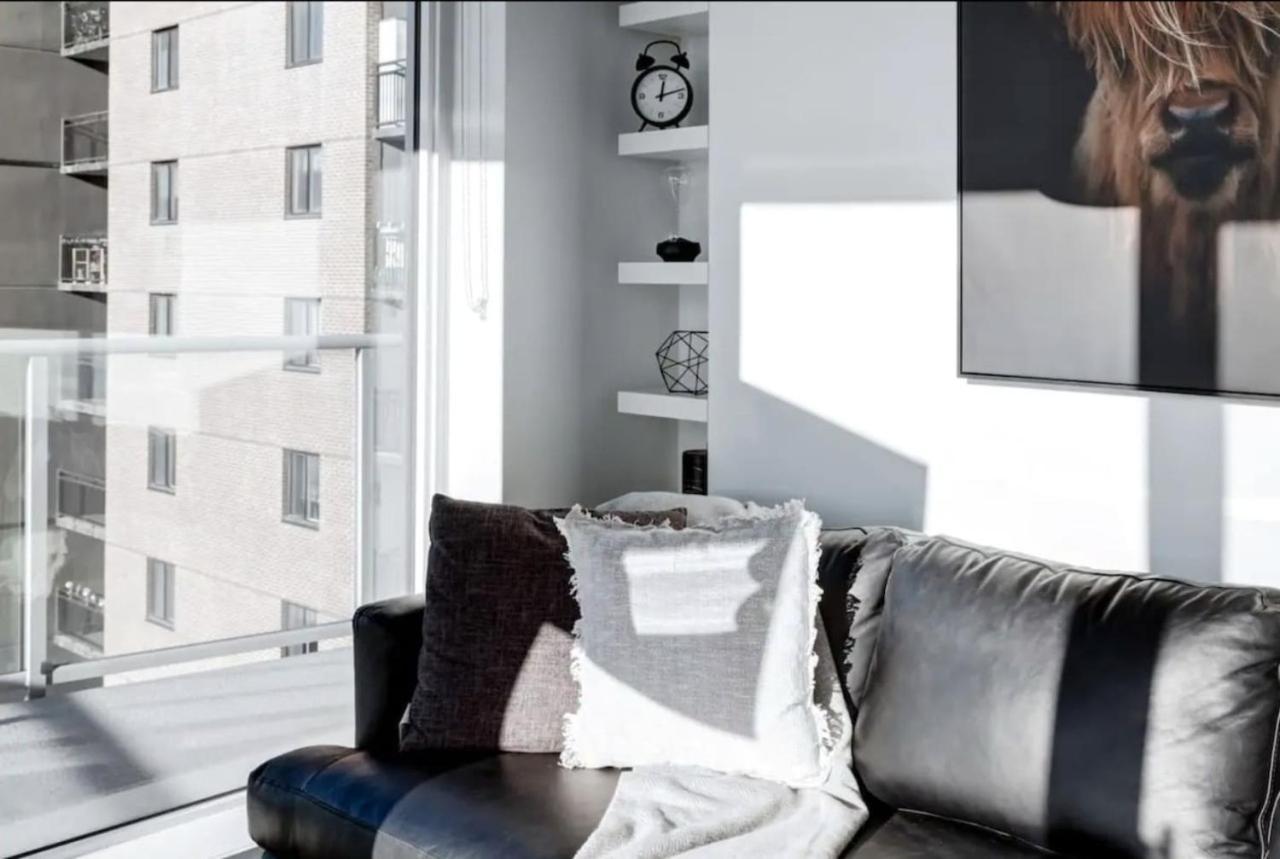 Luxury Downtown Penthouse * Calgary